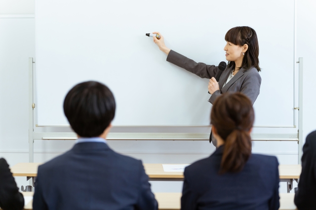 なぜ講習会の受講が必須なのか